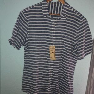 NWT French linen washed button up